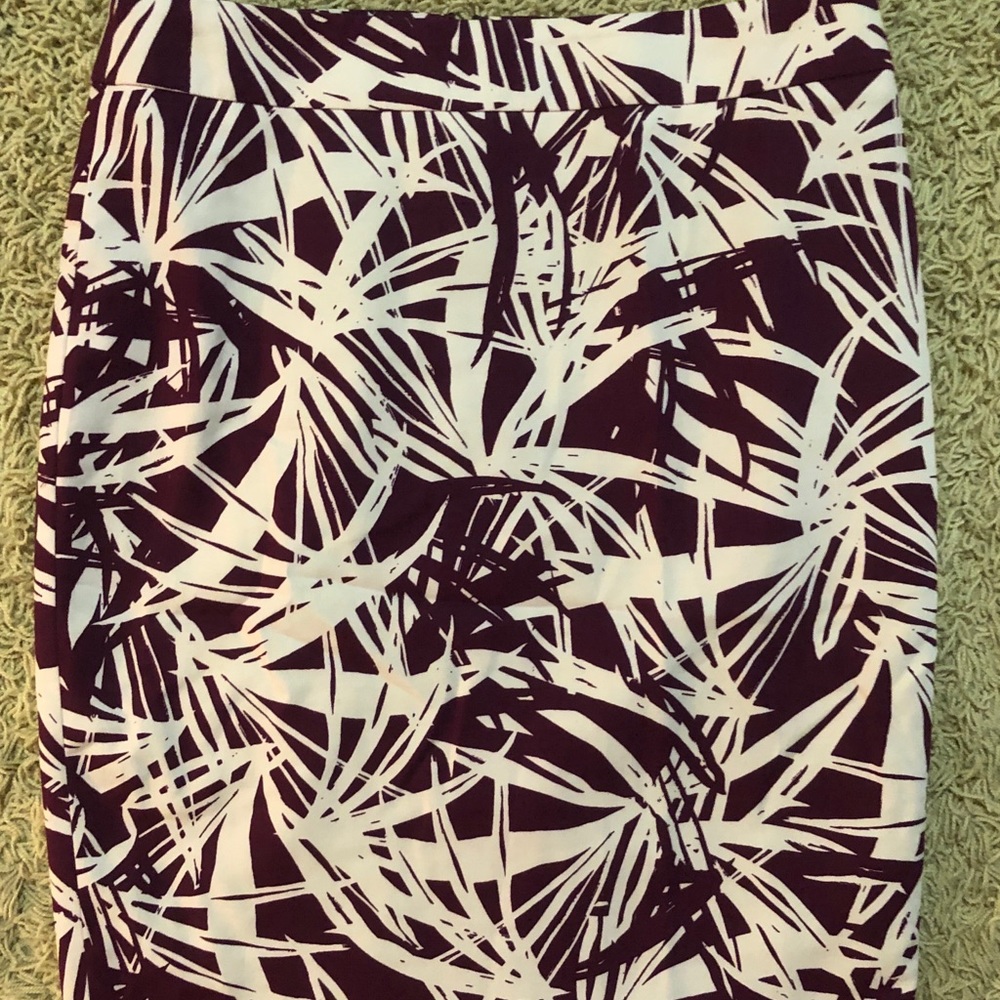 Loft pencil skirt